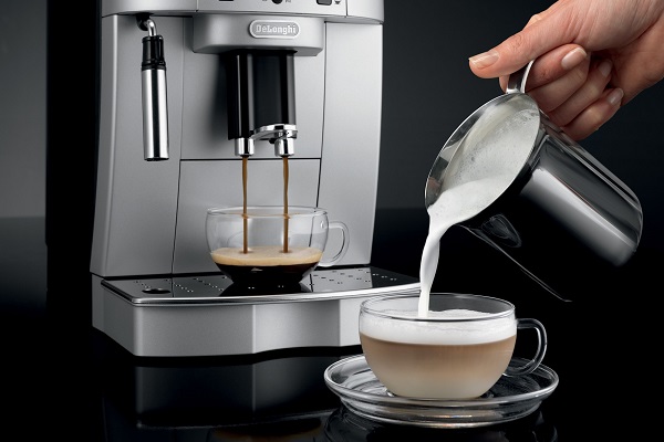 DeLonghi-espresso-machine 4