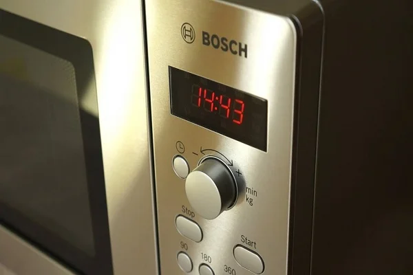 Bosch-microwave 1